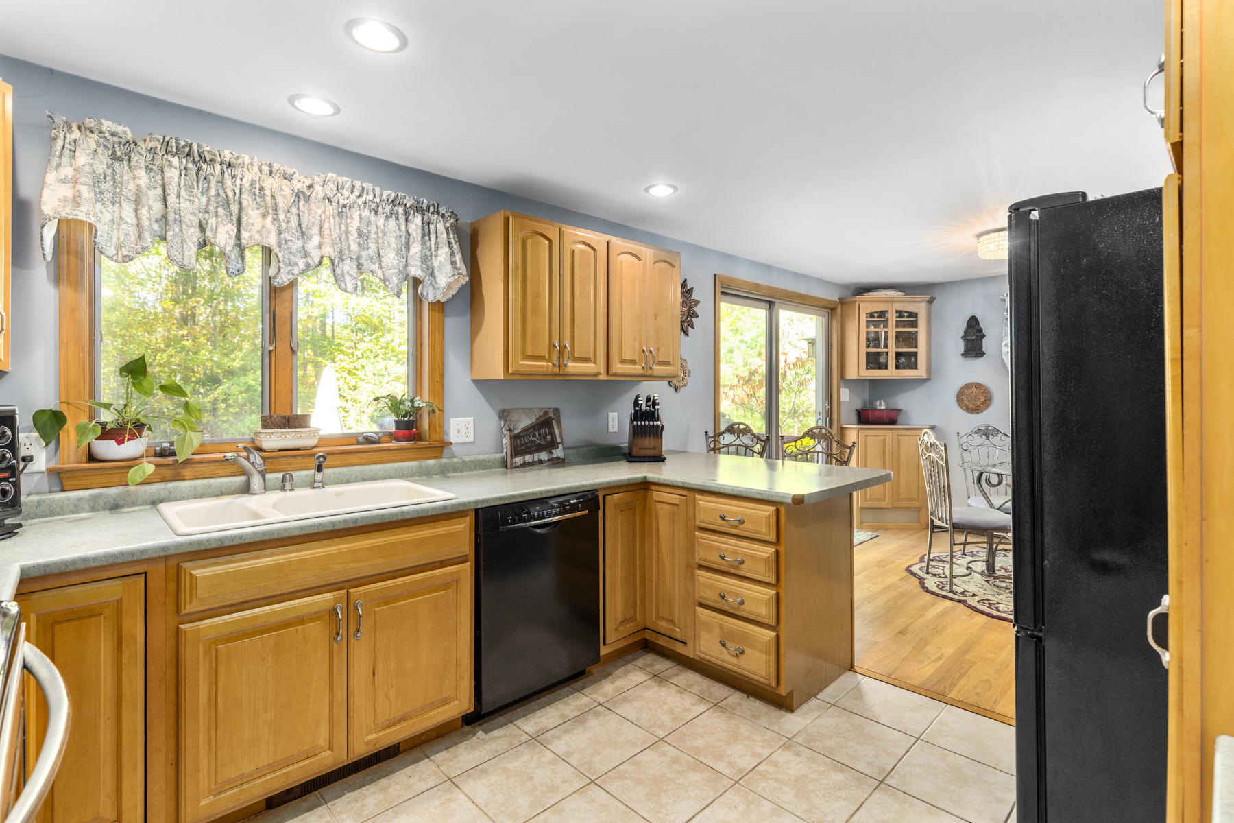 28 Village Green Drive Ogunquit ME 03907