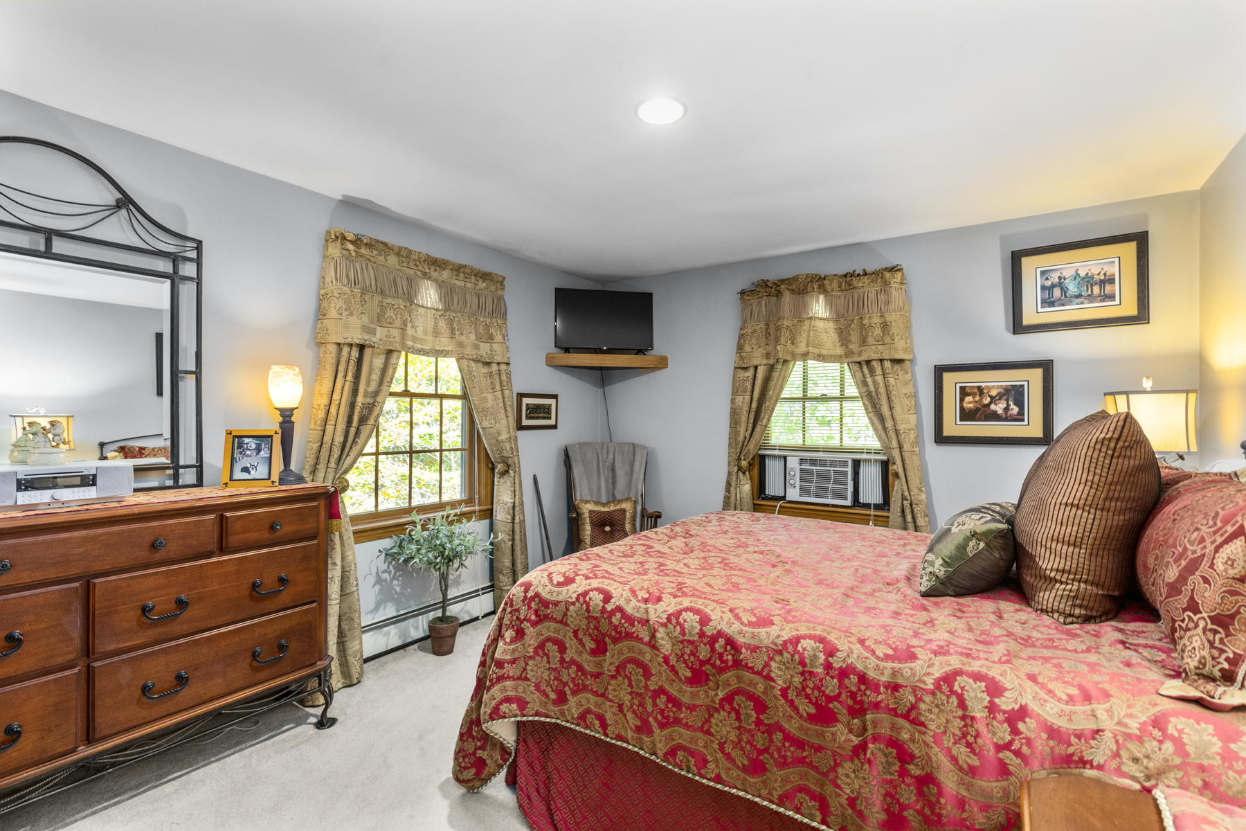 28 Village Green Drive Ogunquit ME 03907