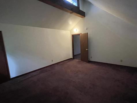 17 Waterman Road Buxton ME 04093