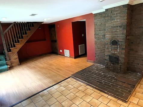 17 Waterman Road Buxton ME 04093