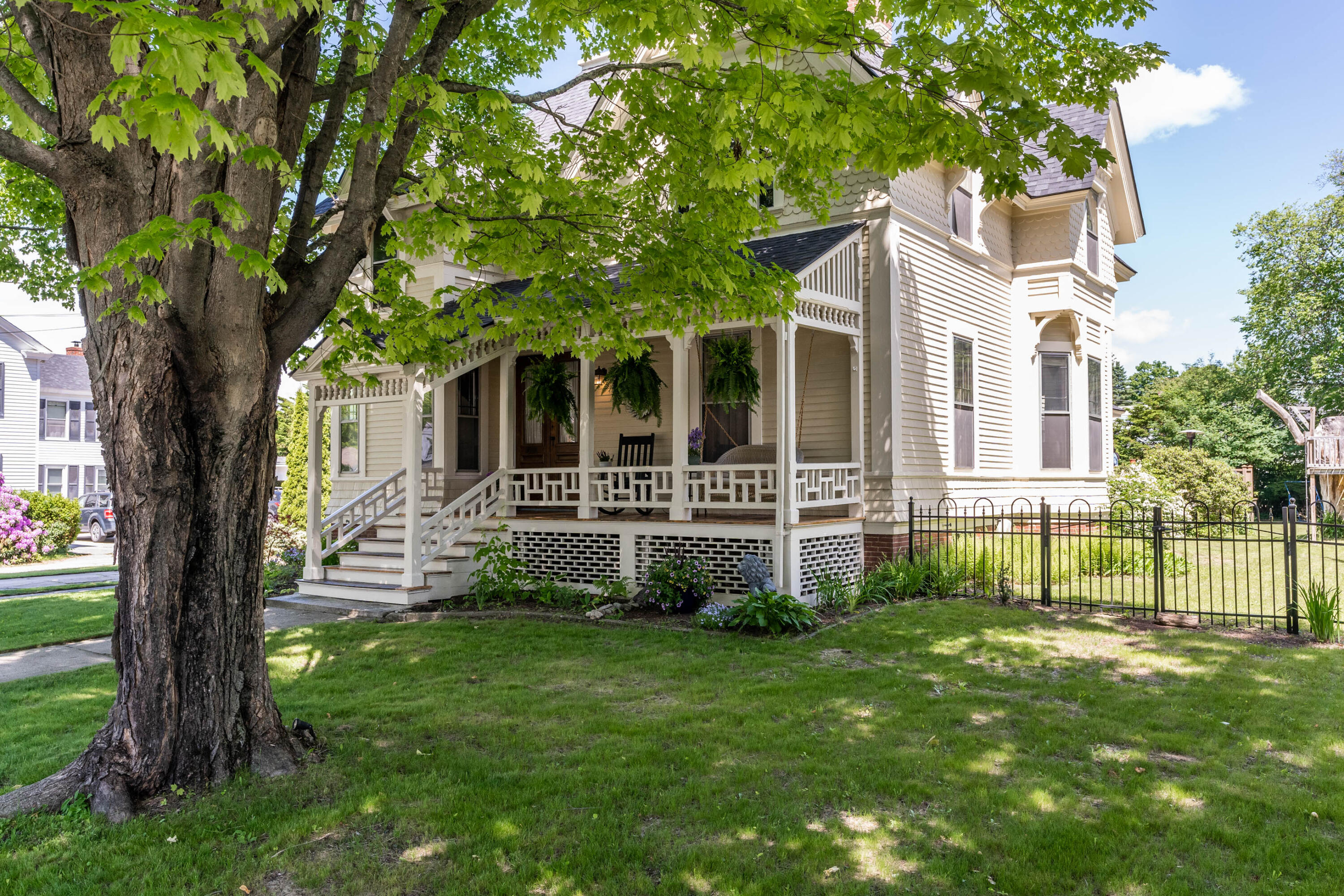 46 Pleasant Street Brunswick ME 04011