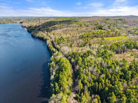1492 River Road Bucksport ME 04416