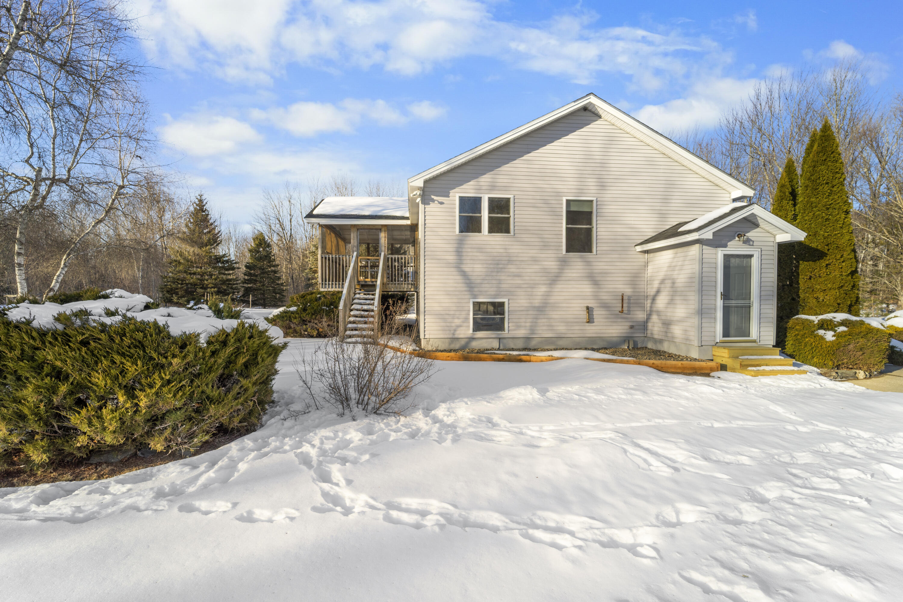 50 Emerald Drive Hampden ME 04444