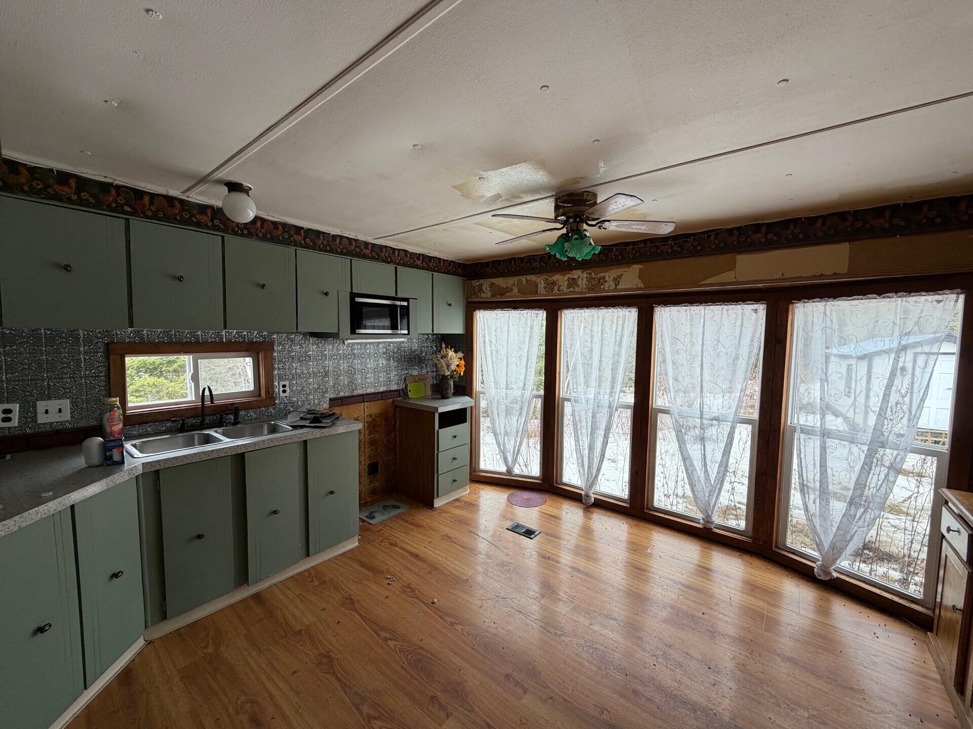 995 B Road Ludlow ME 04730