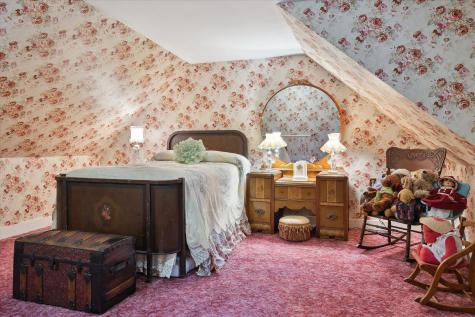 62 Blackswoods Road Franklin ME 04634