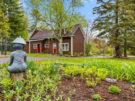 62 Blackswoods Road Franklin ME 04634