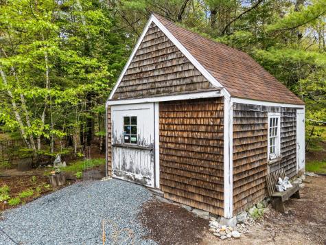 62 Blackswoods Road Franklin ME 04634