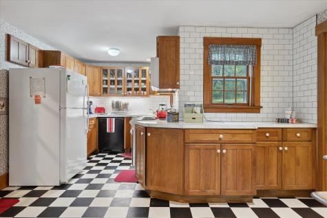 62 Blackswoods Road Franklin ME 04634