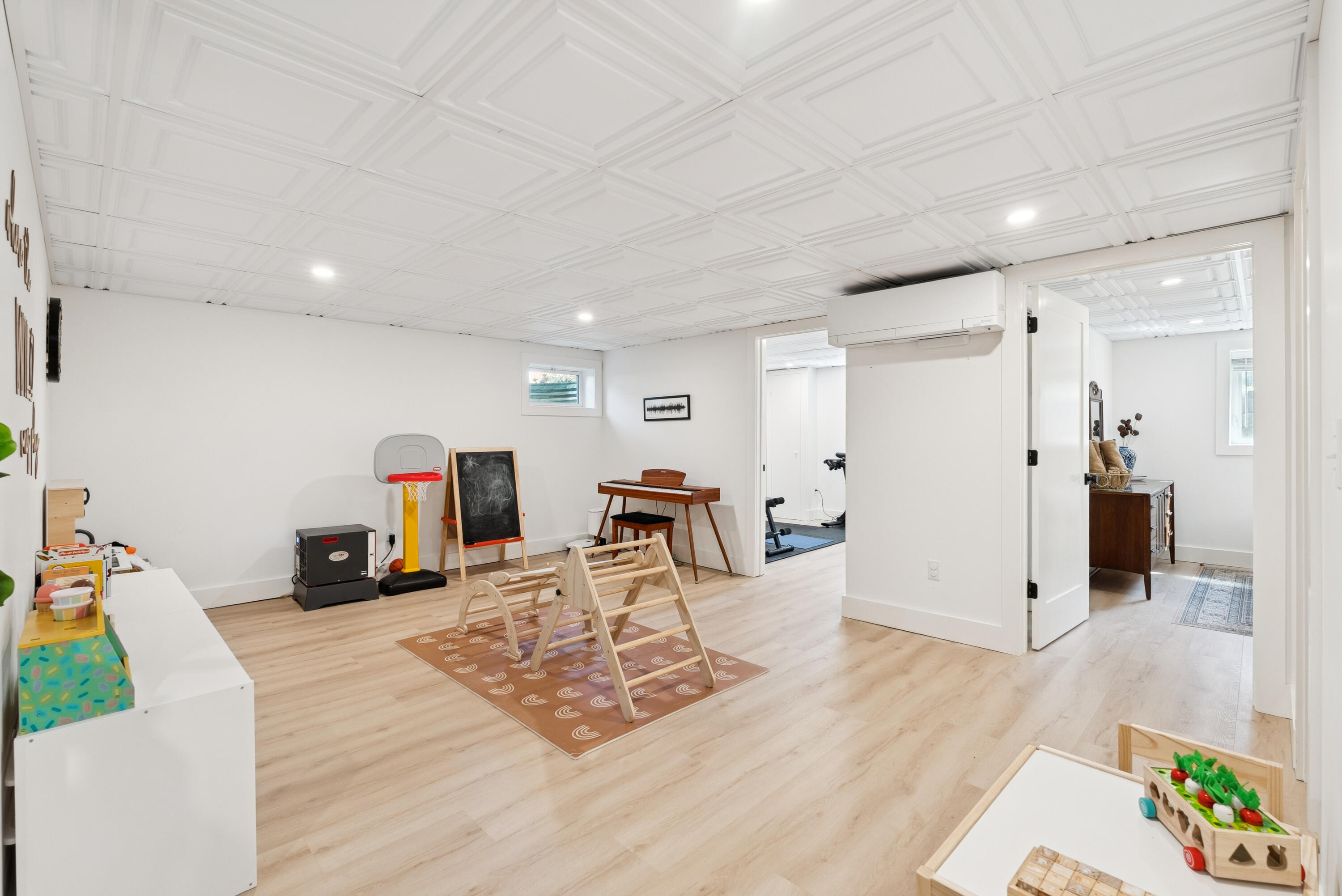 195 Lane Avenue Portland ME 04103