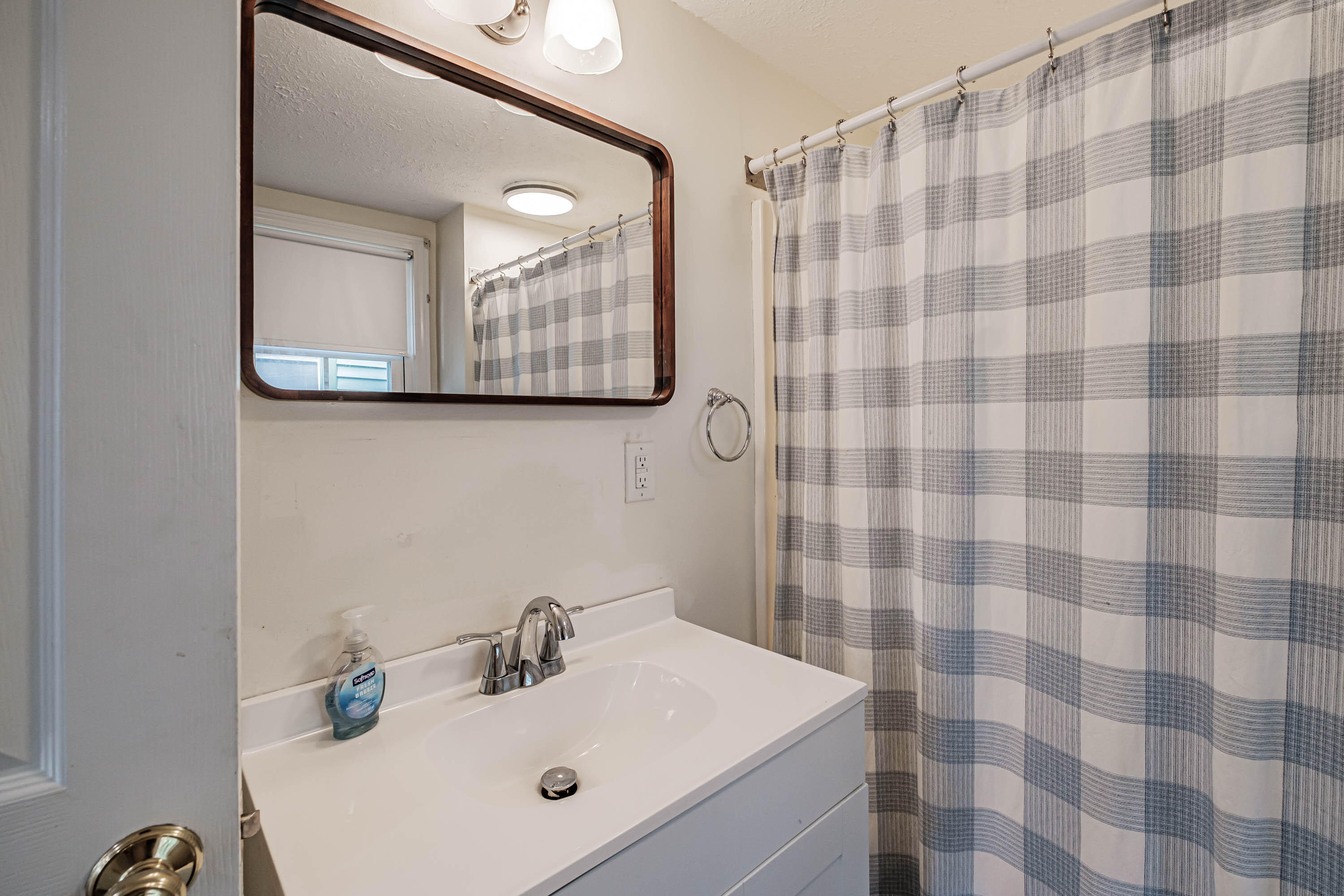 95 Loop Road Acton ME 04001