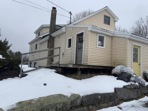 31 Red Barn Road Norridgewock ME 04957