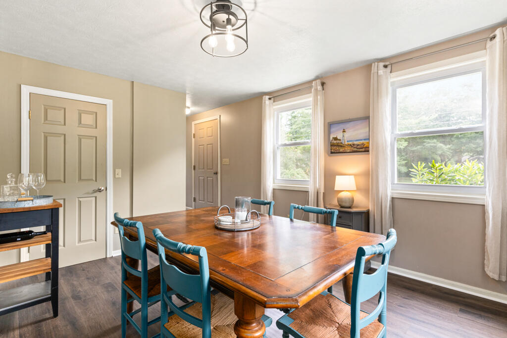 93 Two Rod Road Scarborough ME 04074