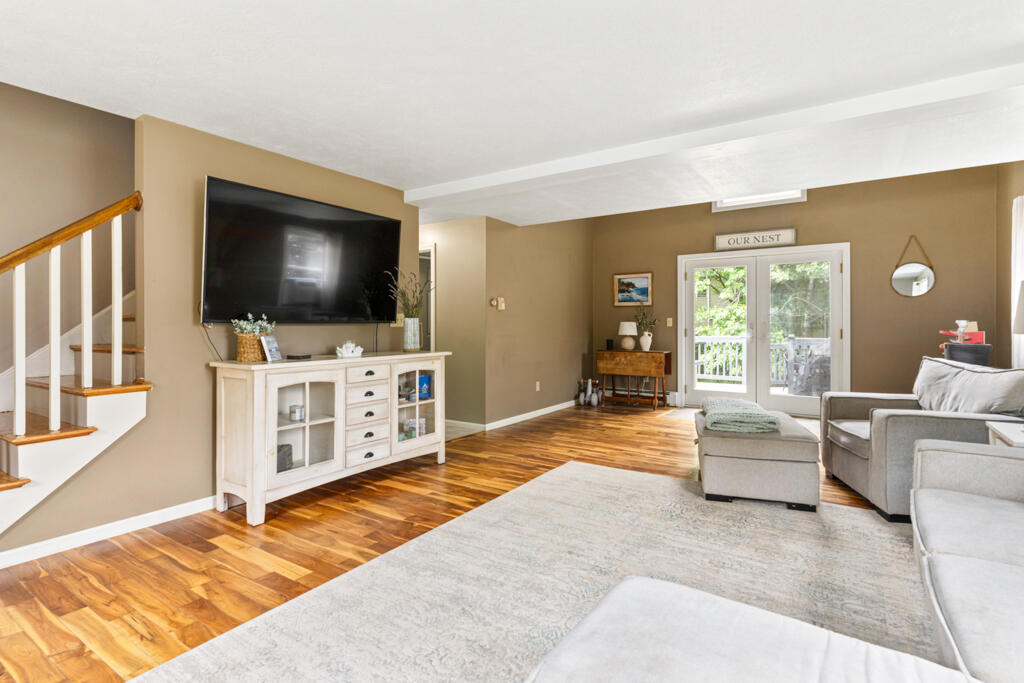 93 Two Rod Road Scarborough ME 04074