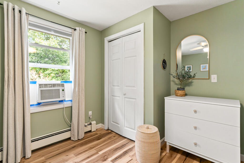 93 Two Rod Road Scarborough ME 04074