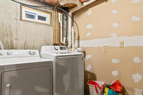 93 Two Rod Road Scarborough ME 04074