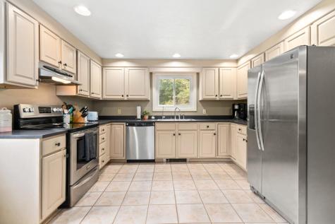 93 Two Rod Road Scarborough ME 04074