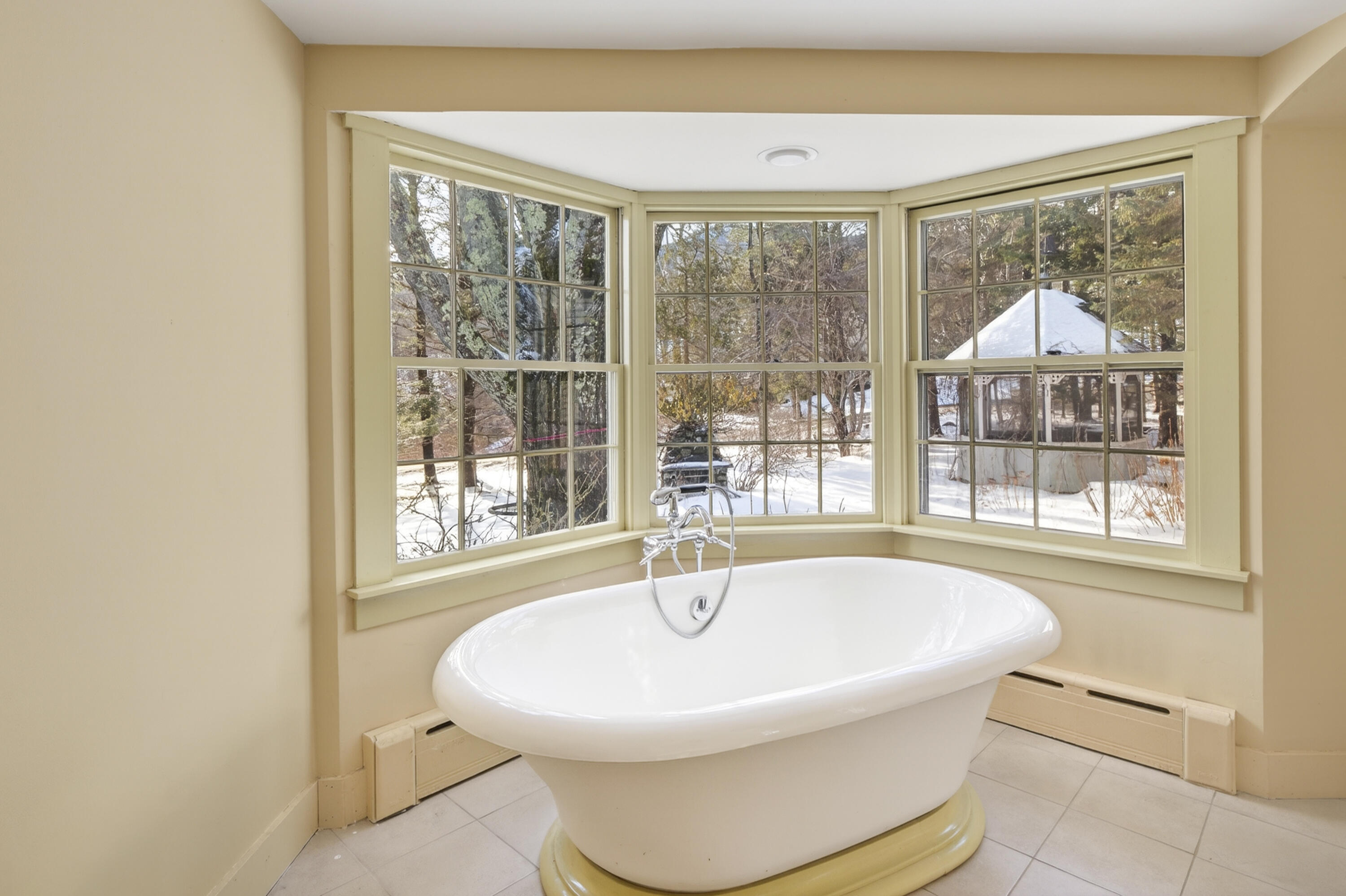 120 Barnestown Road Camden ME 04843