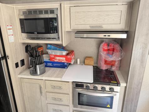 40 Trails End Lincoln ME 04457