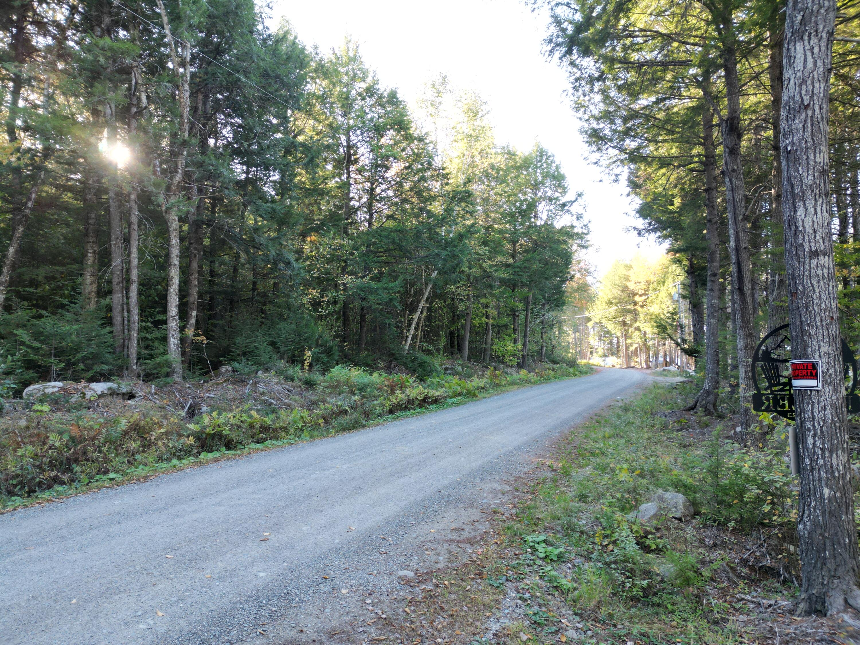 40 Trails End Lincoln ME 04457