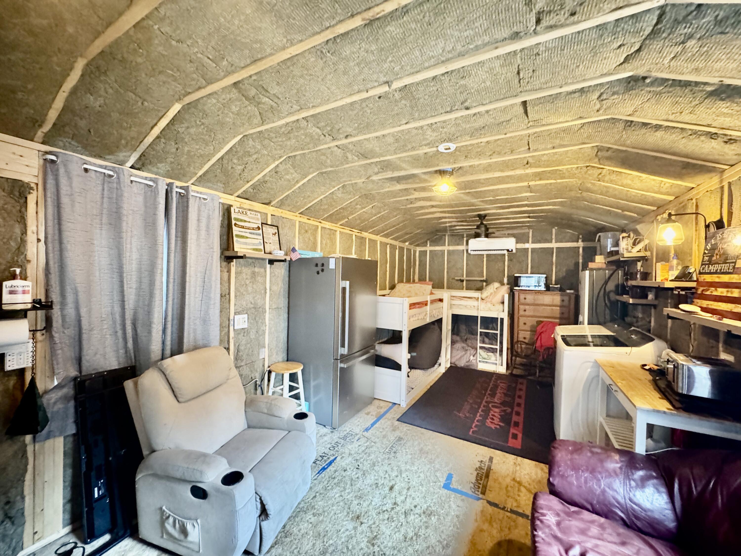 40 Trails End Lincoln ME 04457