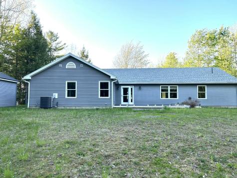 84 St Louis Avenue Hermon ME 04401