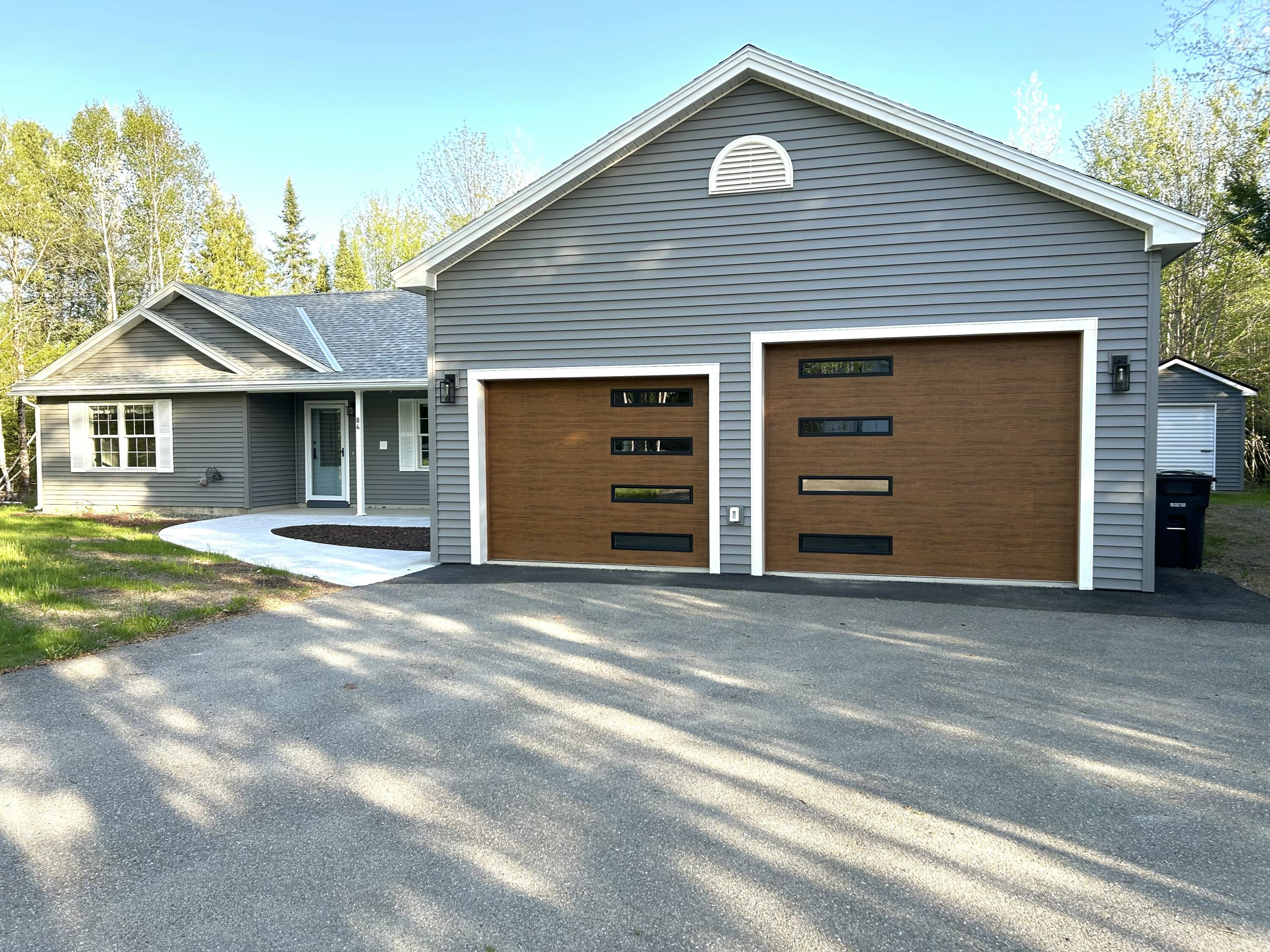 84 St Louis Avenue Hermon ME 04401