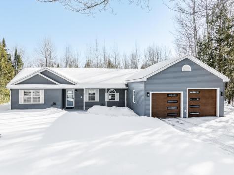 84 St Louis Avenue Hermon ME 04401
