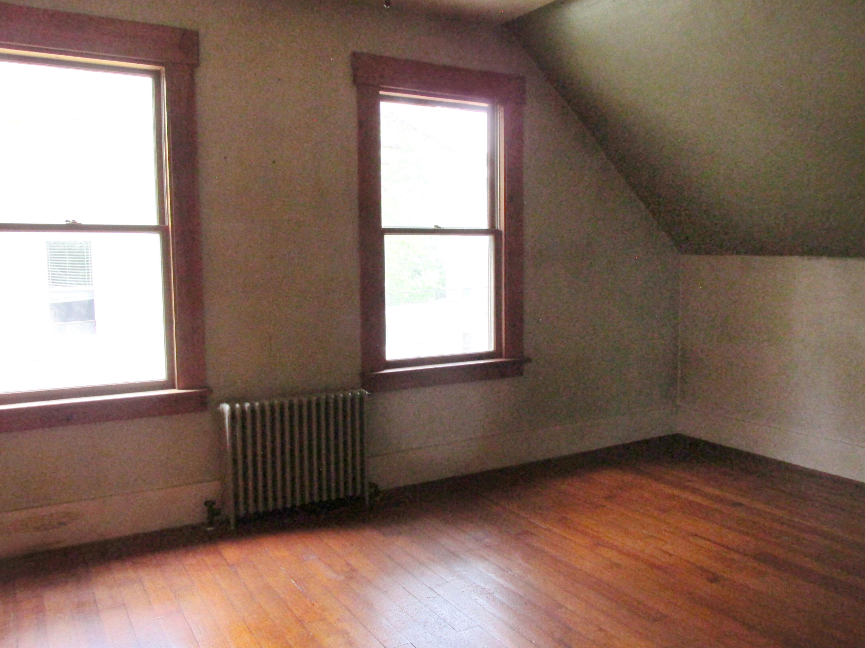 4 George Street Sanford ME 04083