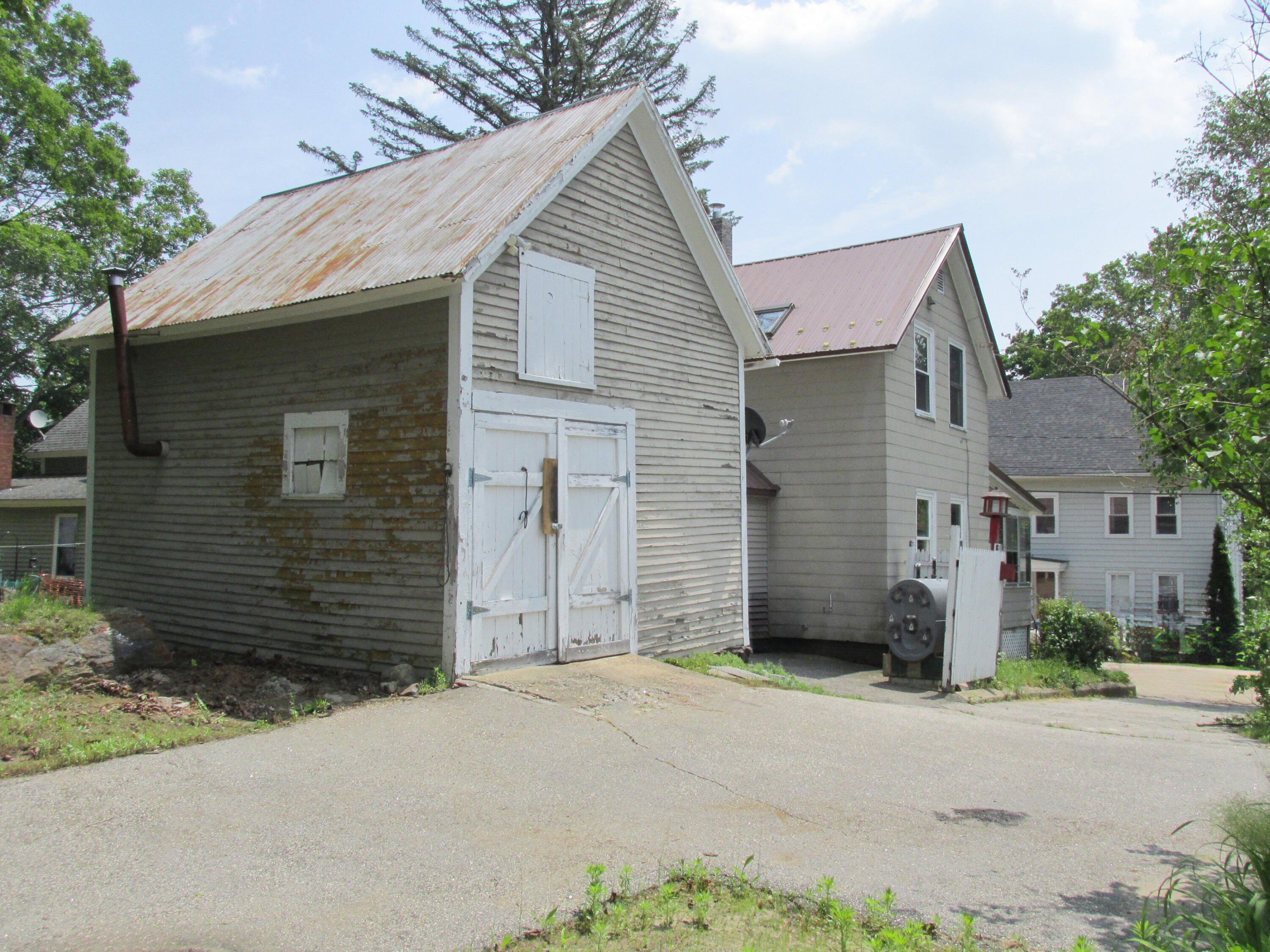 4 George Street Sanford ME 04083