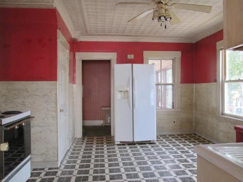 4 George Street Sanford ME 04083