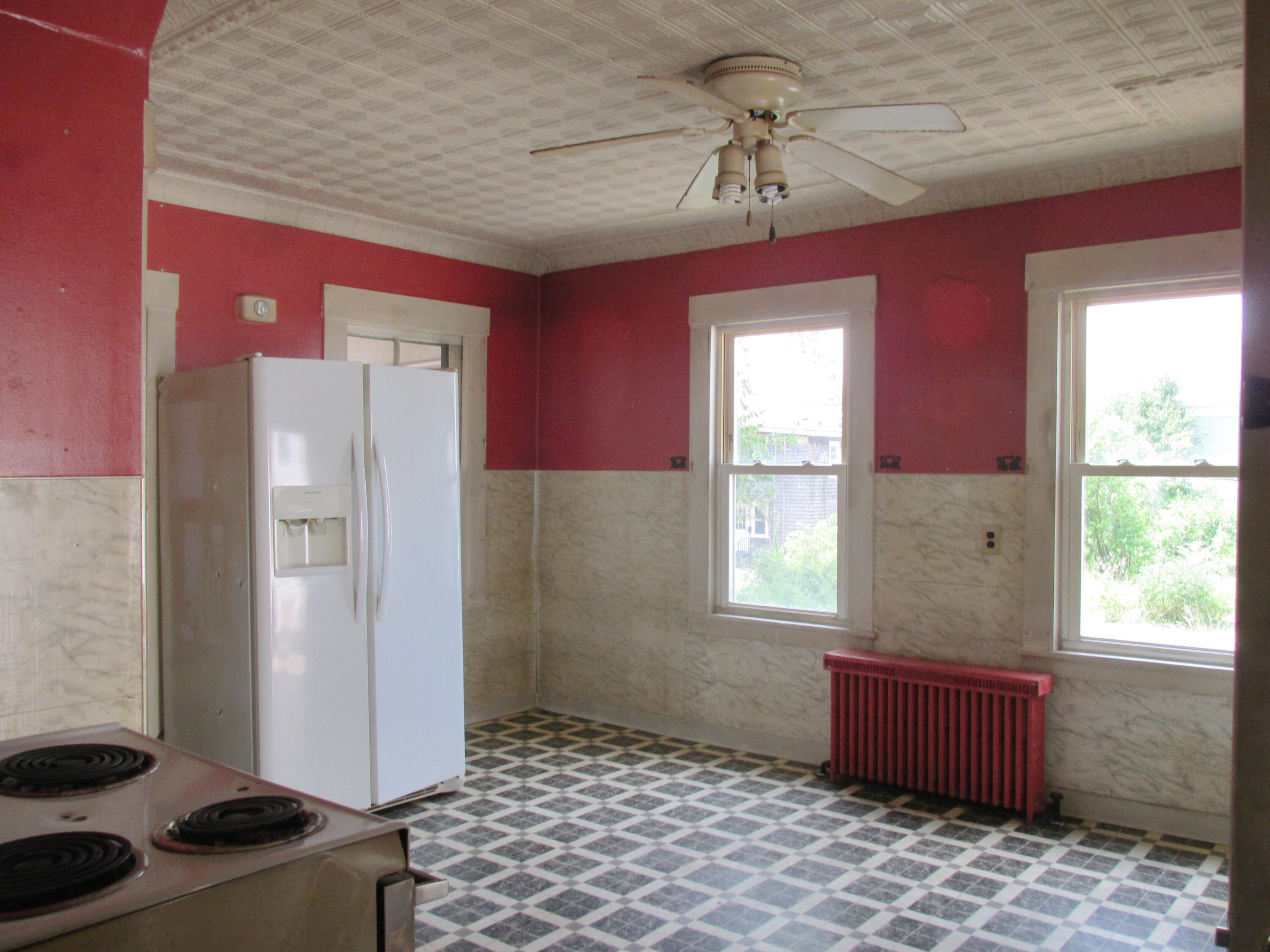 4 George Street Sanford ME 04083