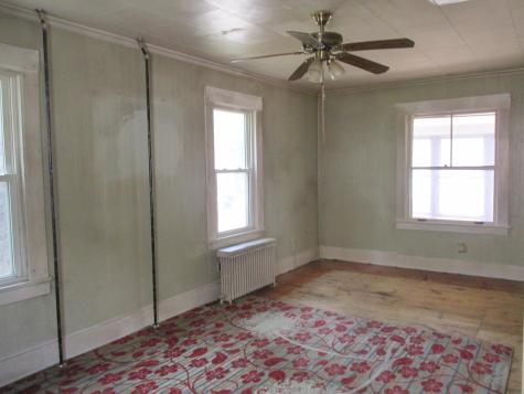 4 George Street Sanford ME 04083