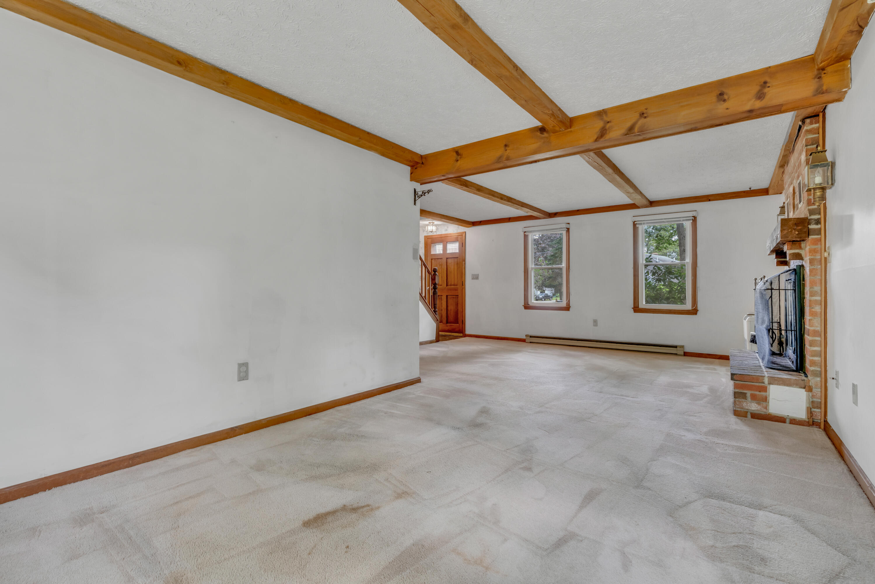 14 Pinewood Circle Biddeford ME 04005