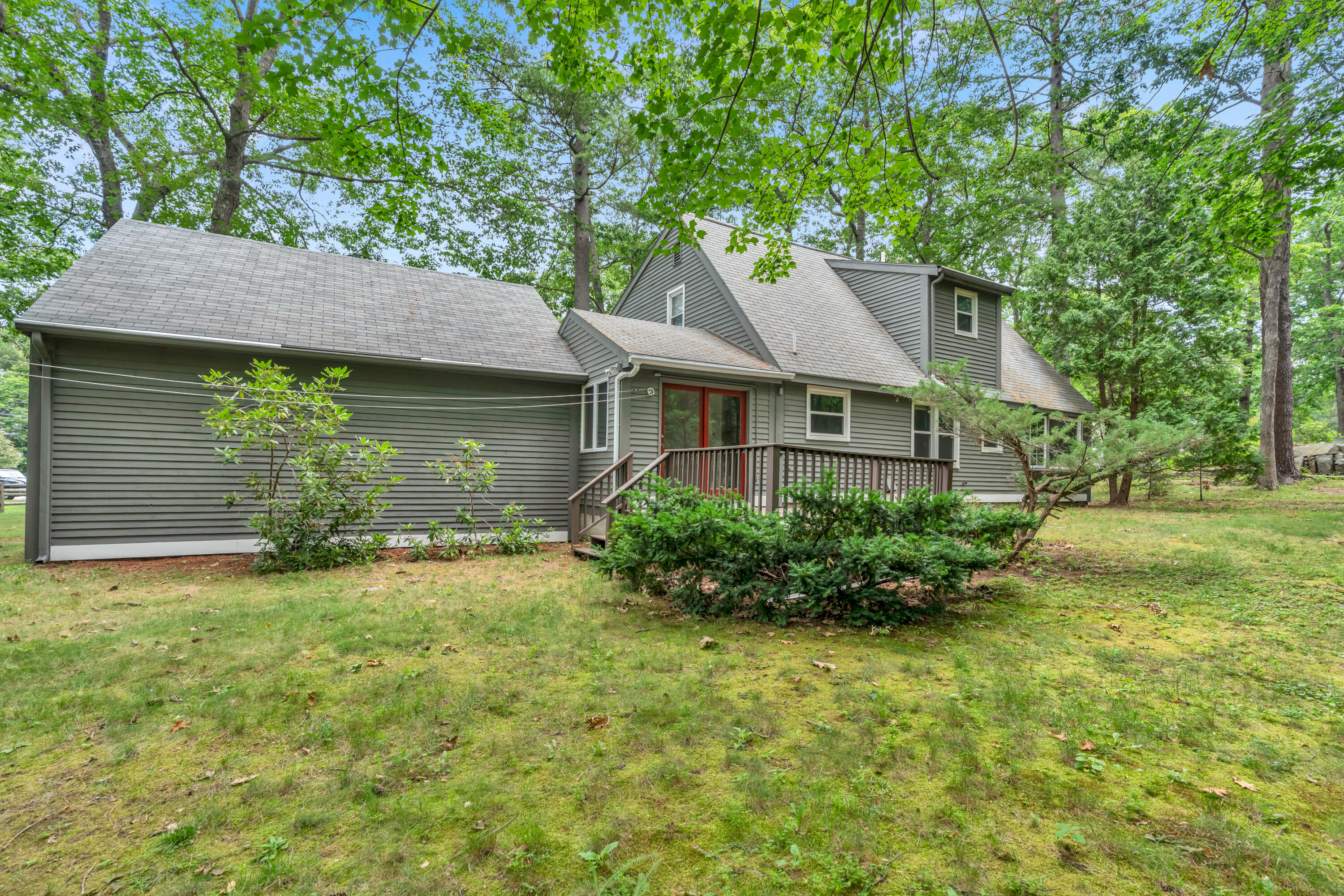 14 Pinewood Circle Biddeford ME 04005