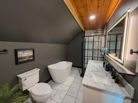 967 Newbury Neck Road Surry ME 04684