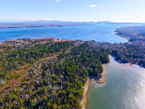 967 Newbury Neck Road Surry ME 04684