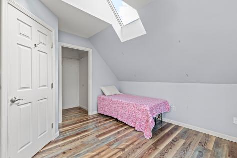 34 Stoney Brook Road Raymond ME 04071