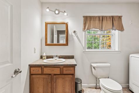 34 Stoney Brook Road Raymond ME 04071