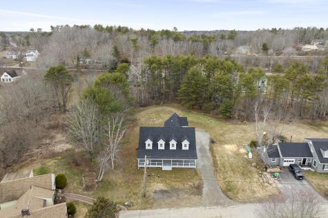 29 Pleasant Street Newcastle ME 04553