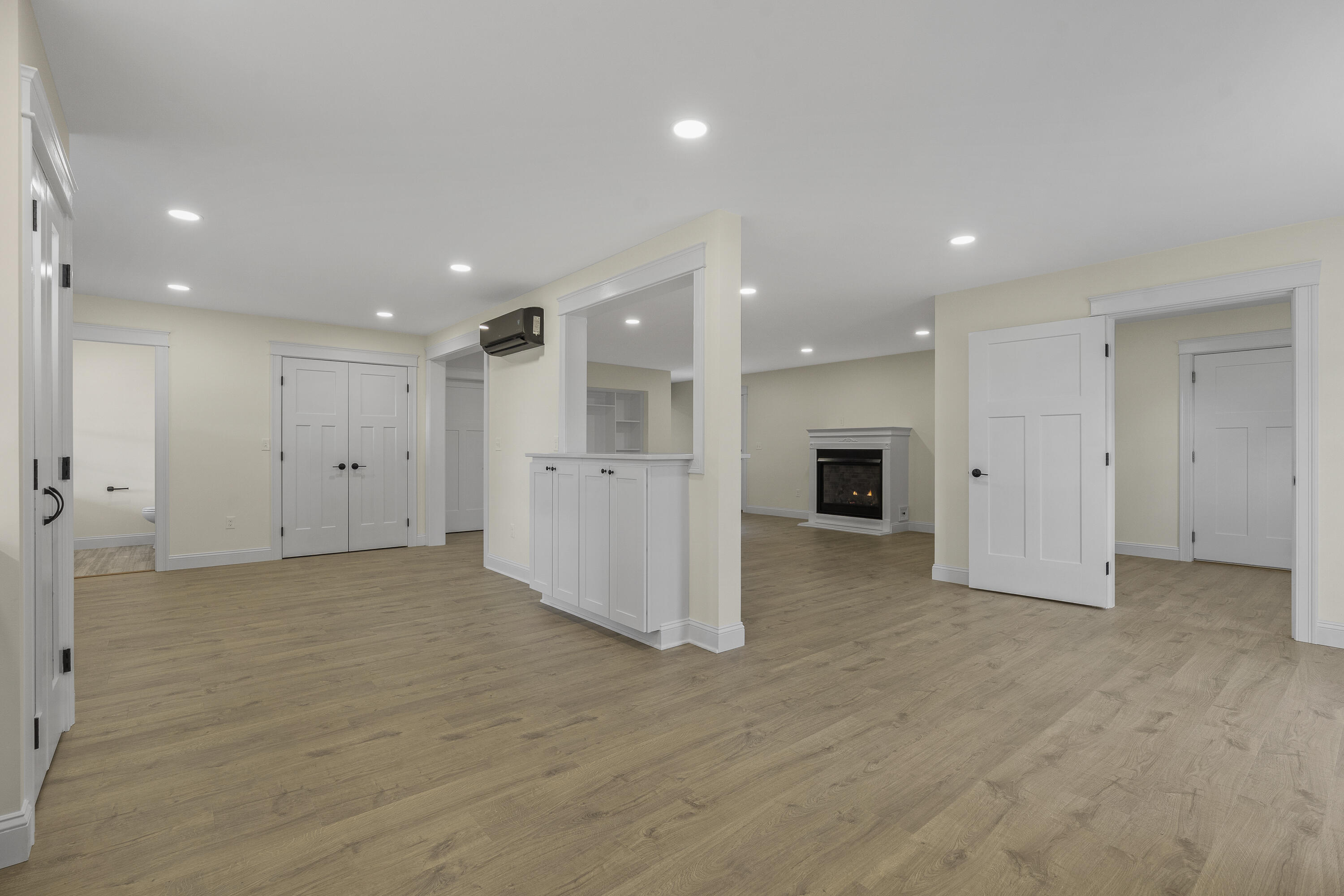 29 Pleasant Street Newcastle ME 04553