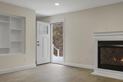 29 Pleasant Street Newcastle ME 04553
