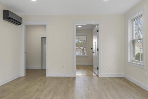 29 Pleasant Street Newcastle ME 04553
