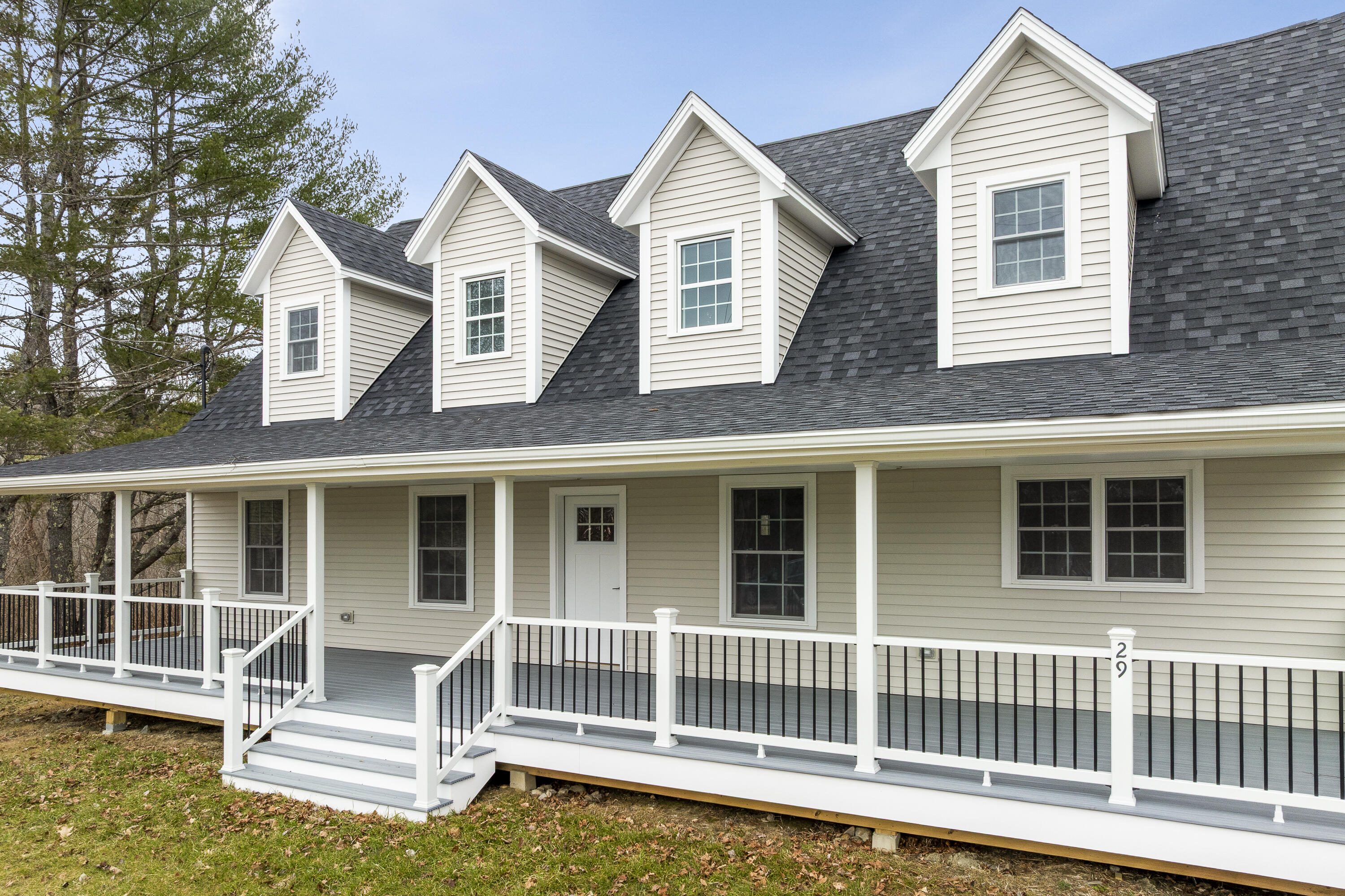29 Pleasant Street Newcastle ME 04553