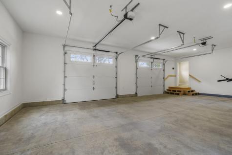 29 Pleasant Street Newcastle ME 04553