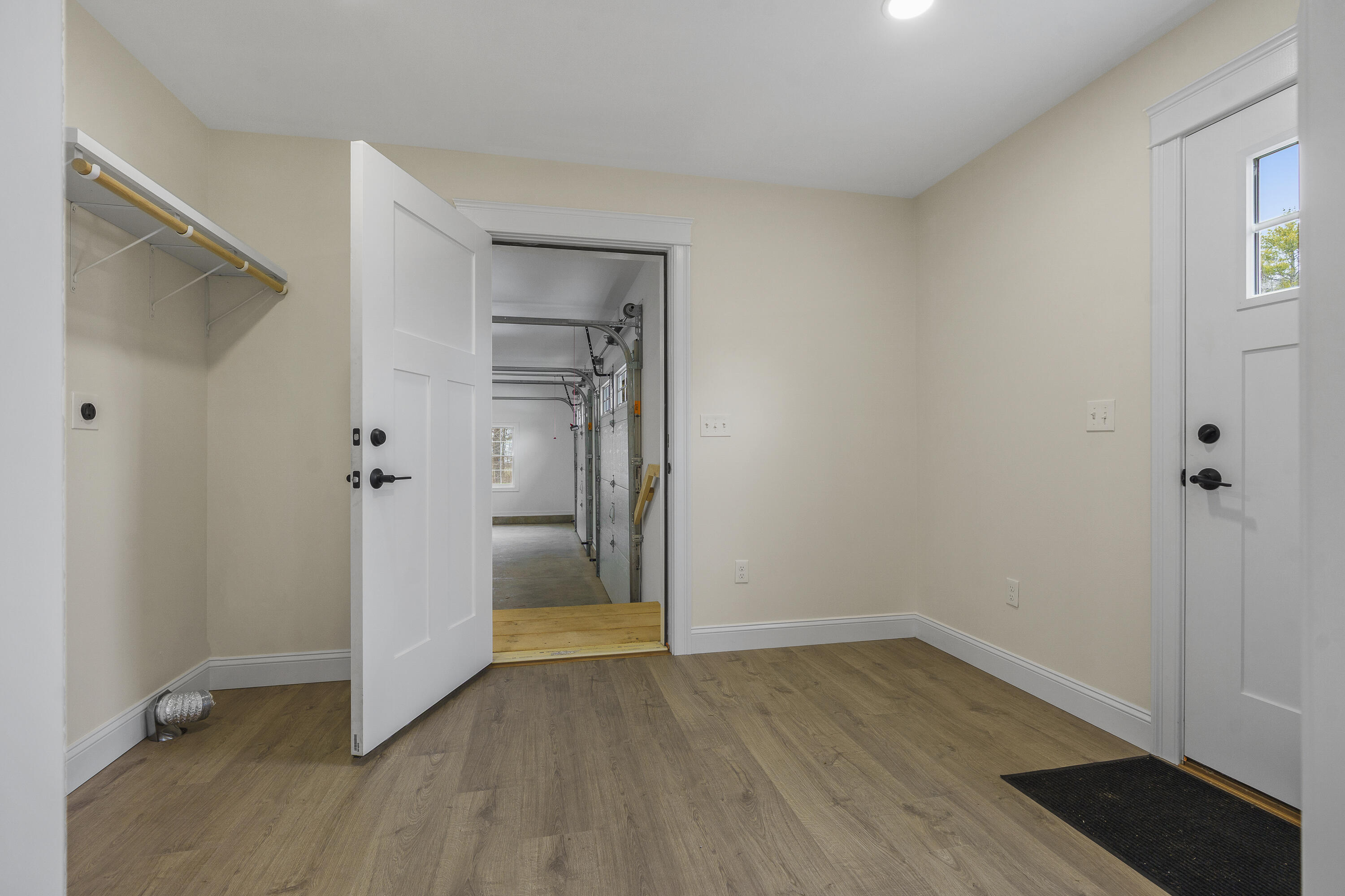 29 Pleasant Street Newcastle ME 04553