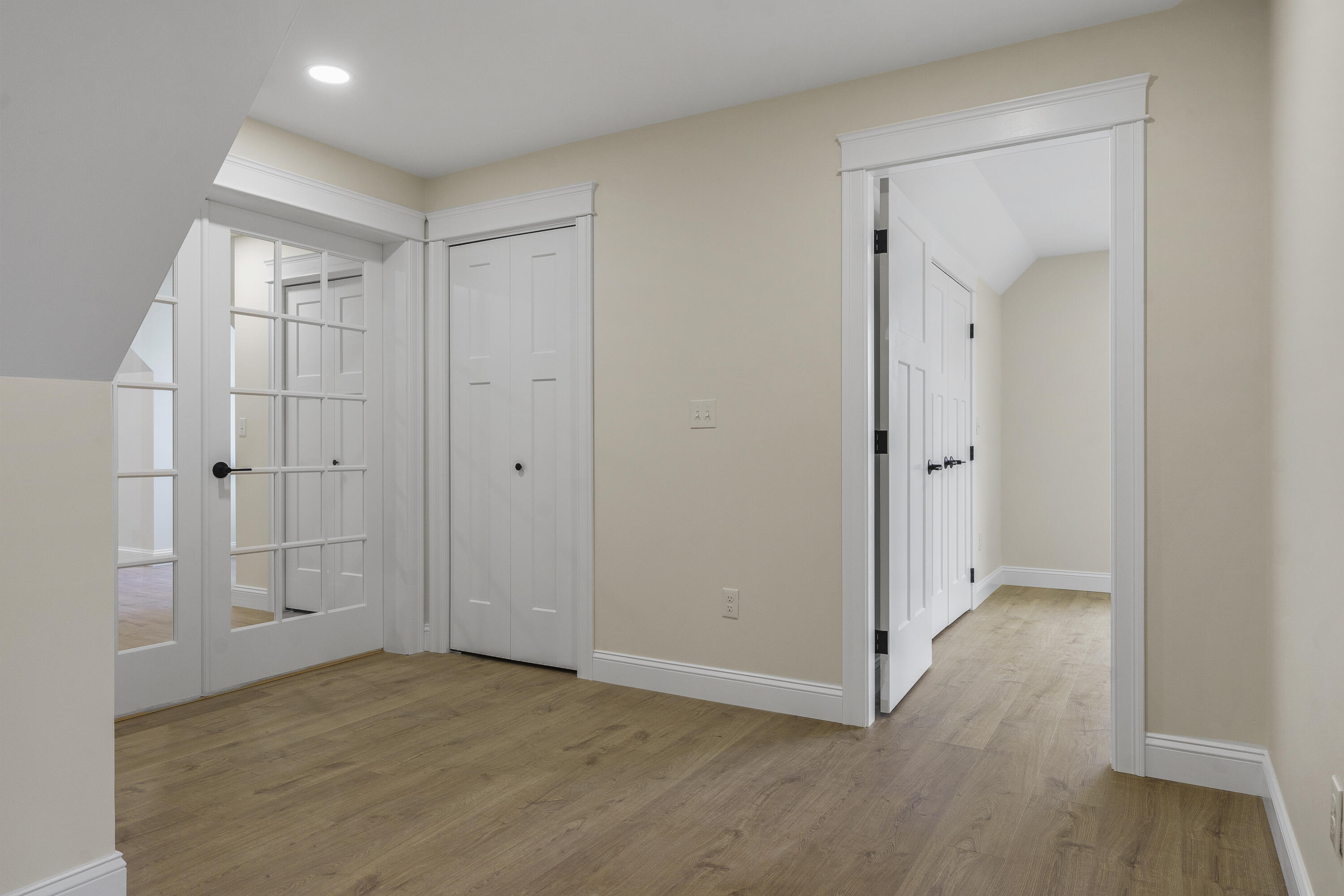 29 Pleasant Street Newcastle ME 04553