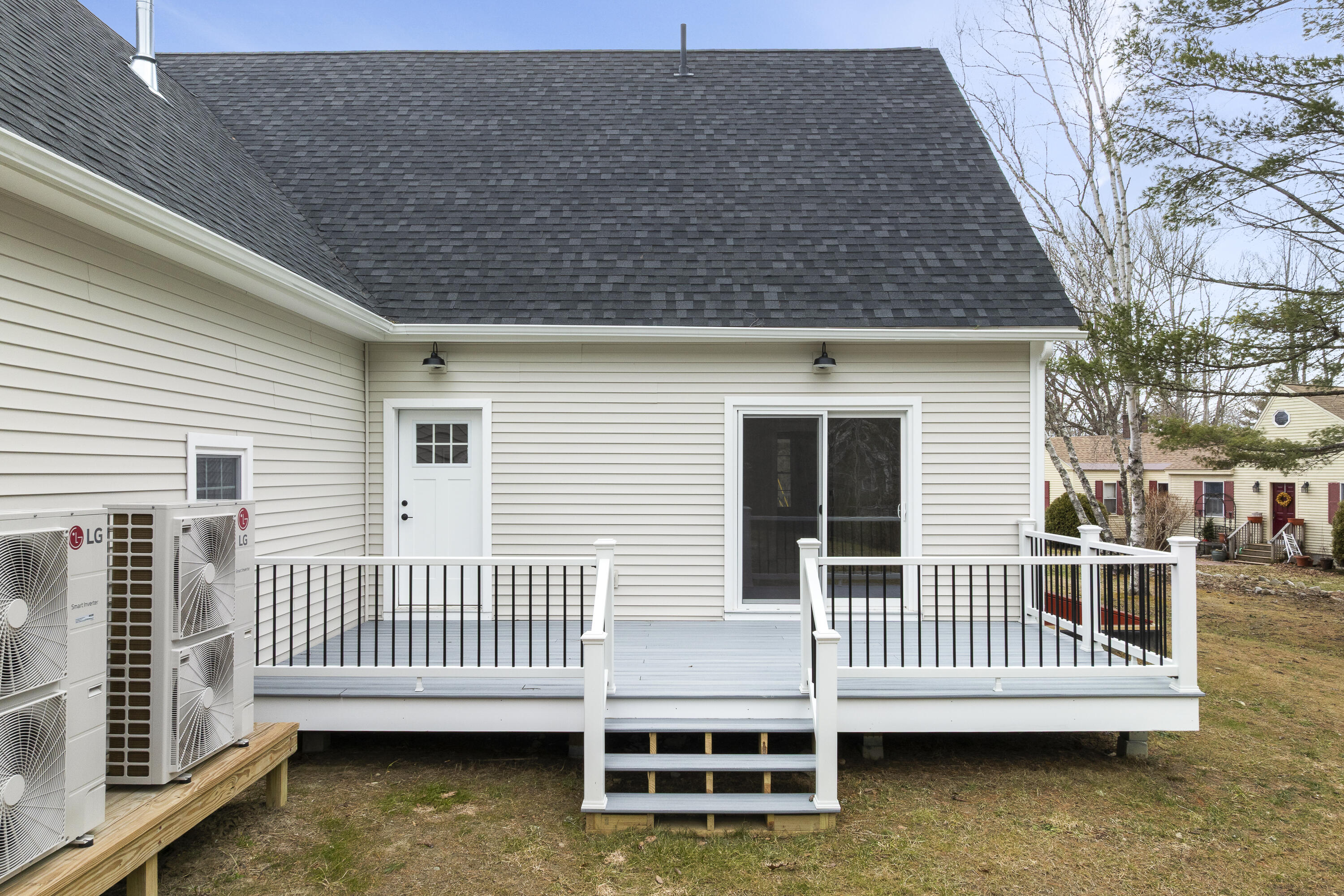 29 Pleasant Street Newcastle ME 04553