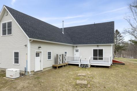 29 Pleasant Street Newcastle ME 04553