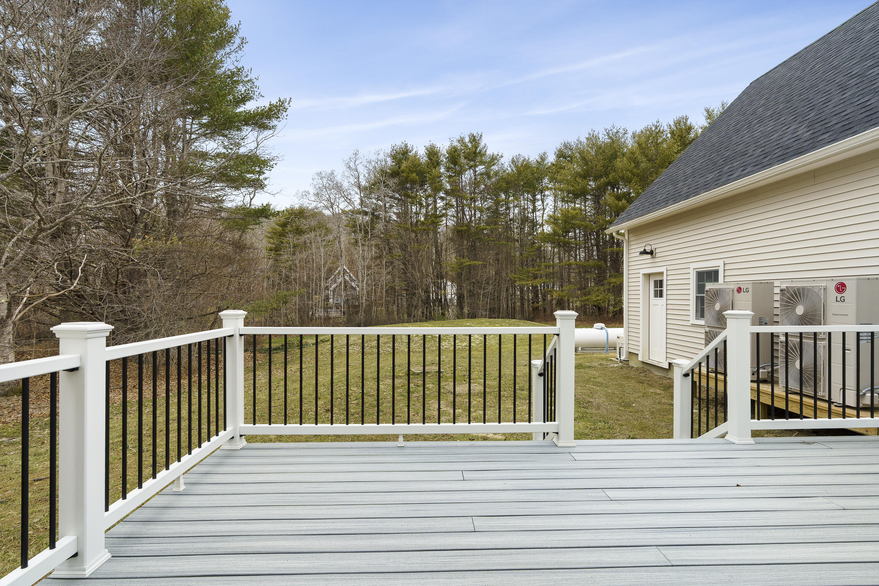 29 Pleasant Street Newcastle ME 04553