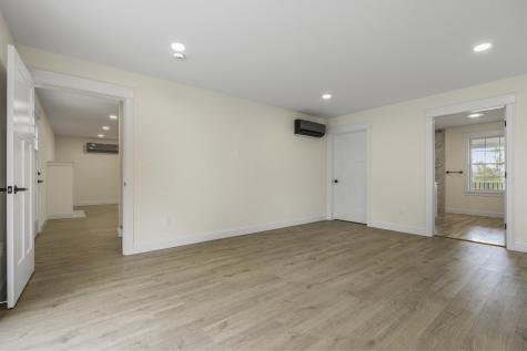 29 Pleasant Street Newcastle ME 04553